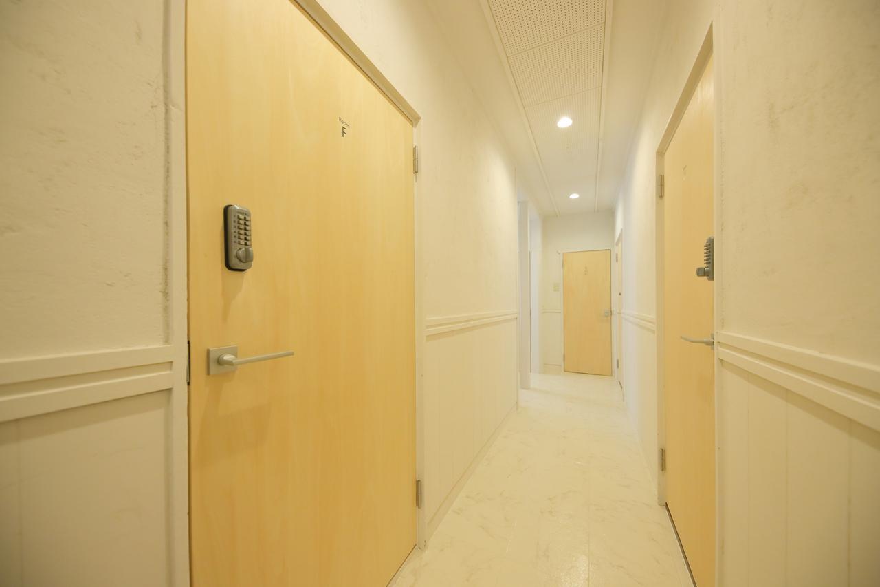 Raku Hostel Osaka Exteriör bild