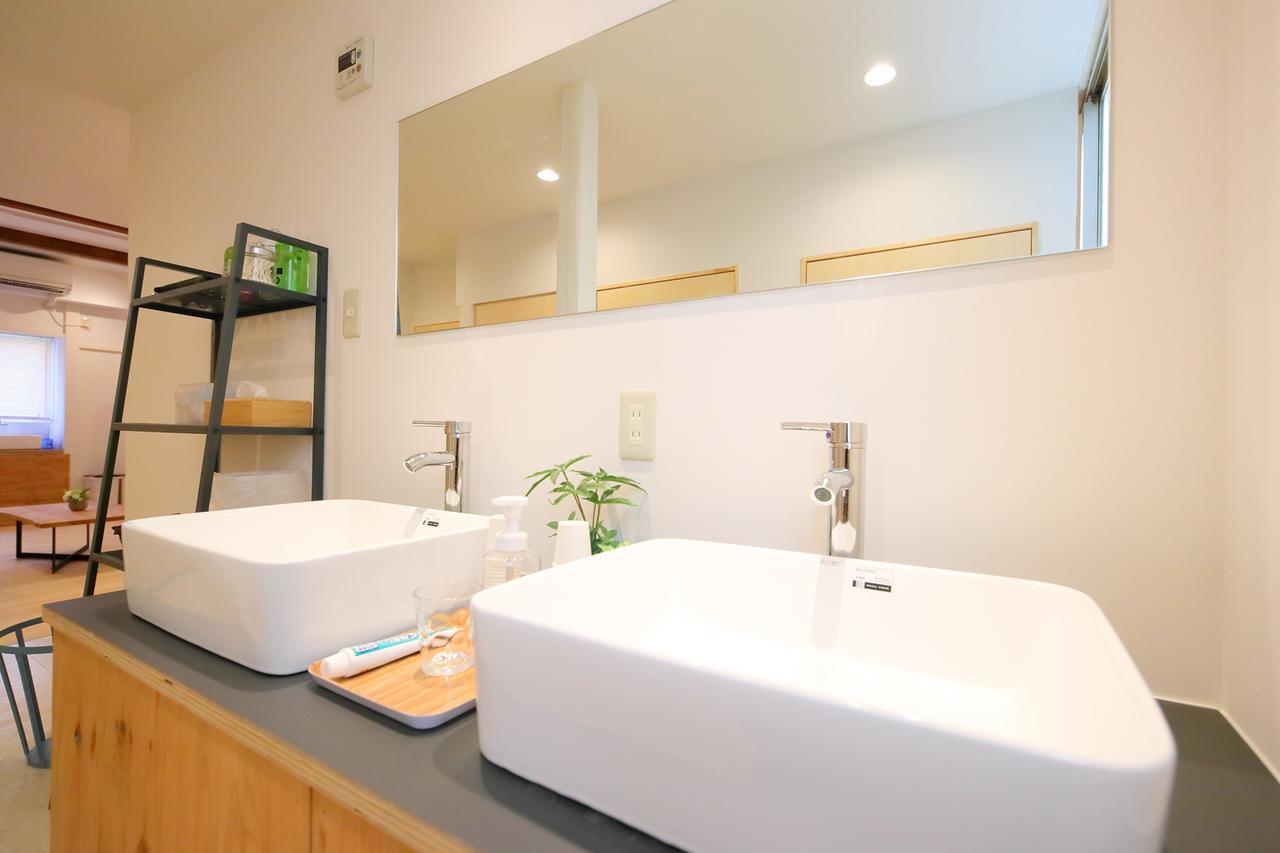 Raku Hostel Osaka Exteriör bild
