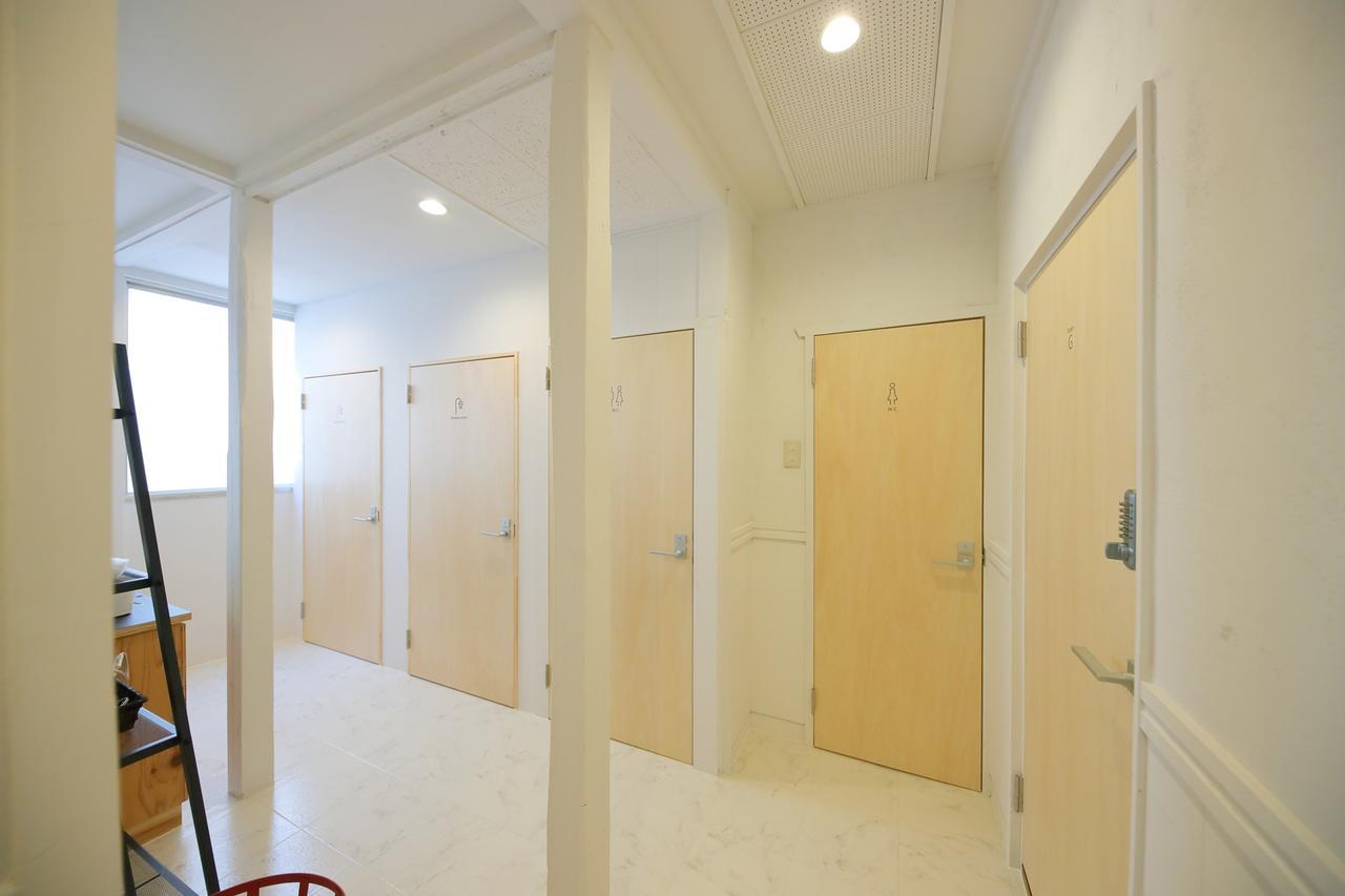 Raku Hostel Osaka Exteriör bild