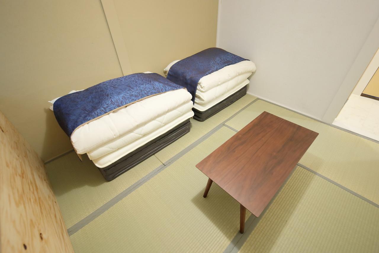 Raku Hostel Osaka Exteriör bild