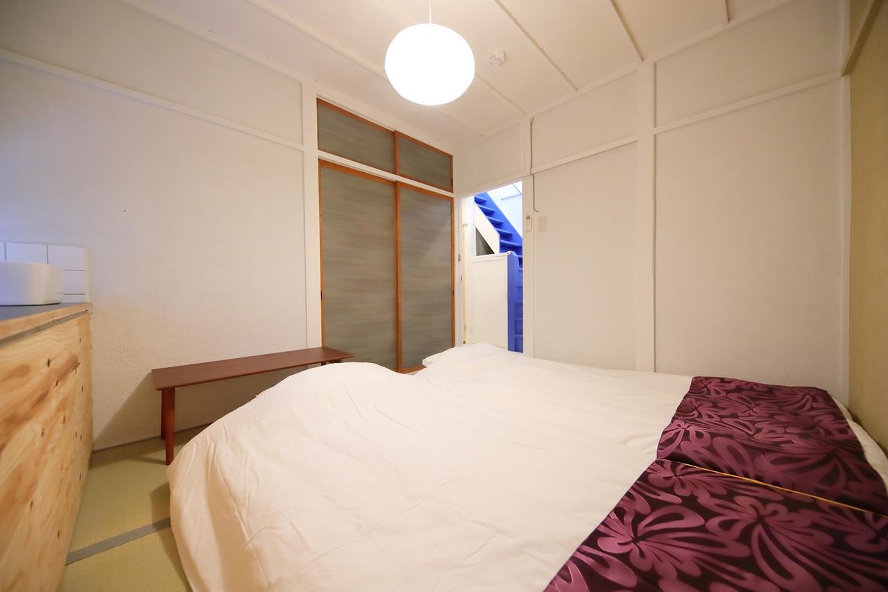 Raku Hostel Osaka Exteriör bild