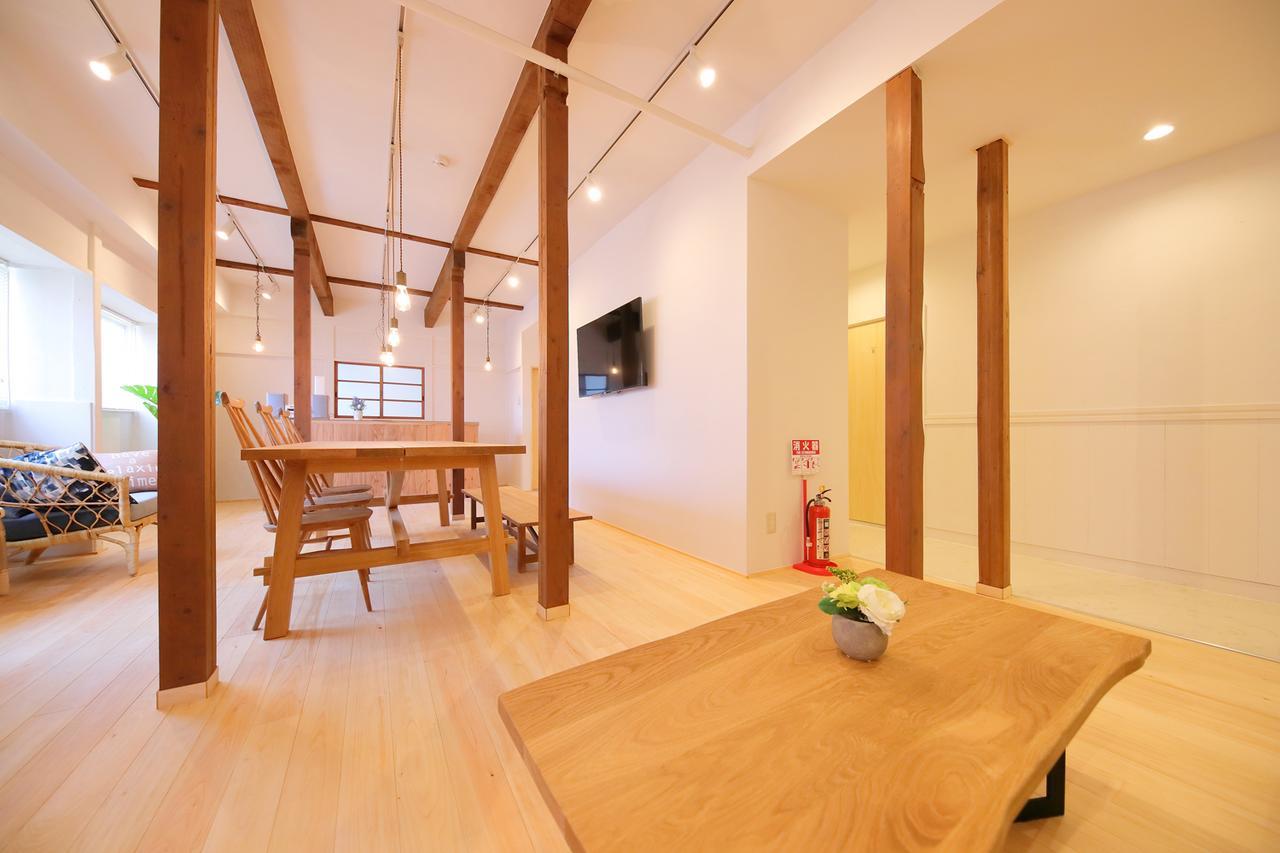 Raku Hostel Osaka Exteriör bild