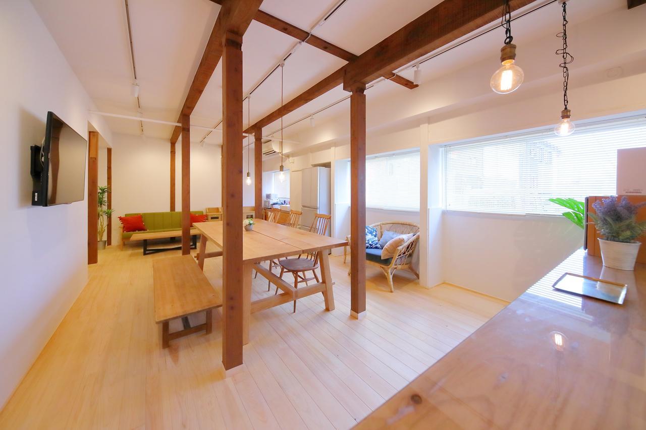 Raku Hostel Osaka Exteriör bild